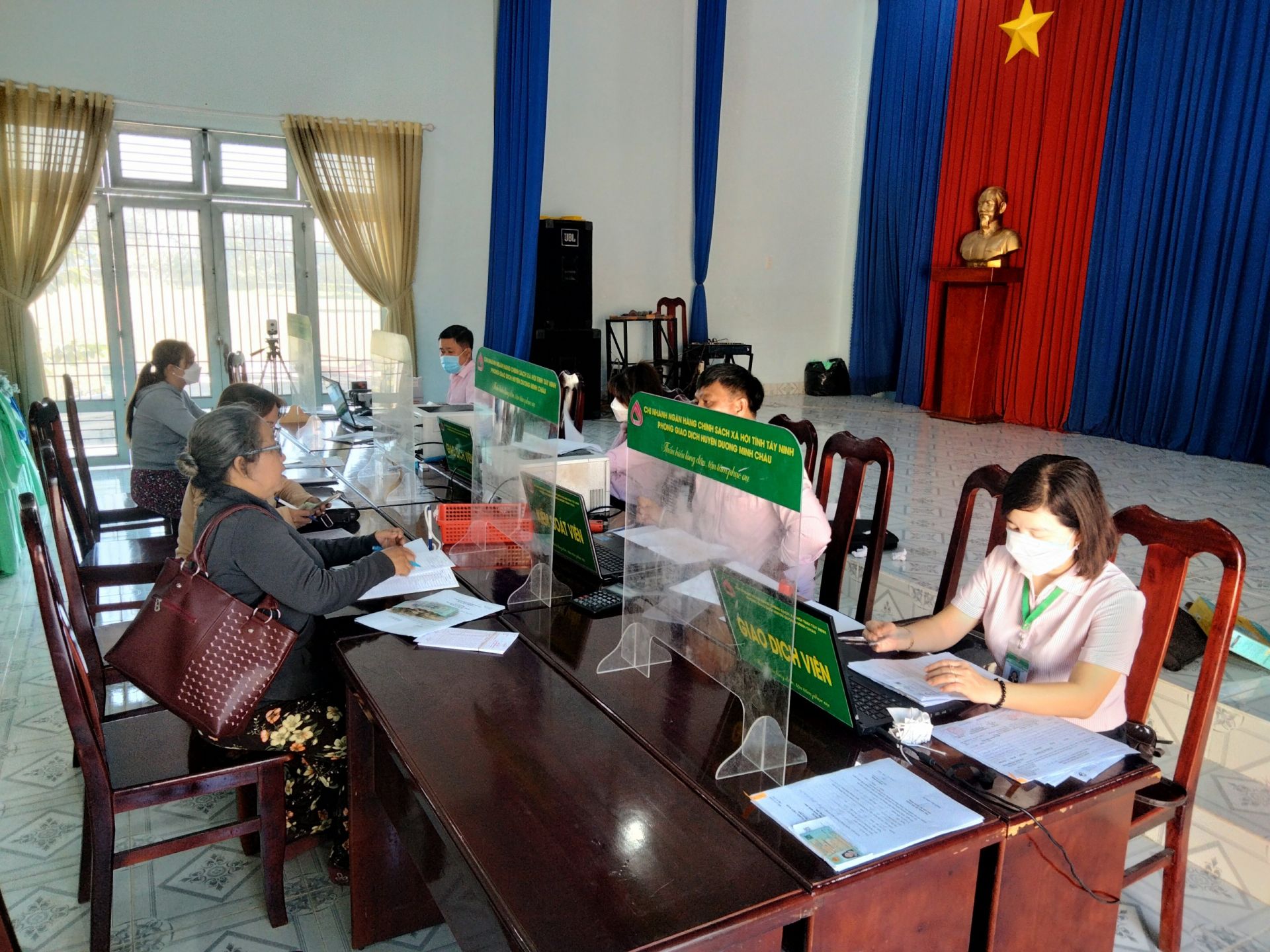 Nông dân Dương Minh Châu phát triển kinh tế từ nguồn vốn chính sách