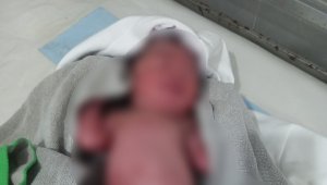 Tân Biên: Một bé trai bị bỏ rơi trong nghĩa địa