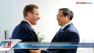 Thủ tướng Phạm Minh Chính gặp Thủ tướng Thụy Điển